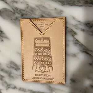Louis Vuitton collector’s item rare cardholder